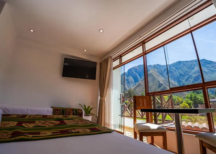 Florez De La - Sacred Valley 3*